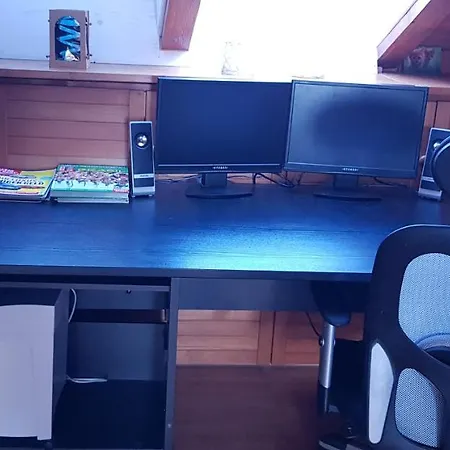 Schoene Mit Balkon Non-smoking *