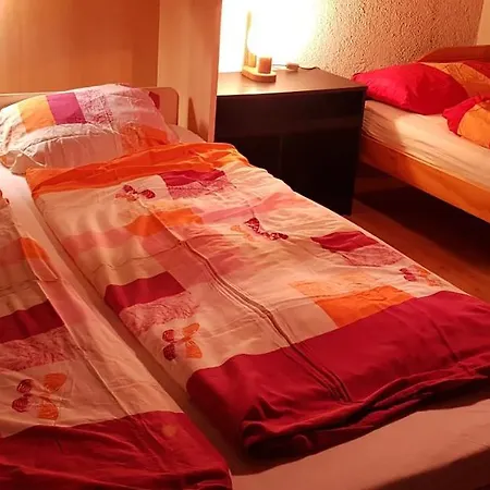 Apartment Schoene Mit Balkon Non-smoking Klosterlechfeld