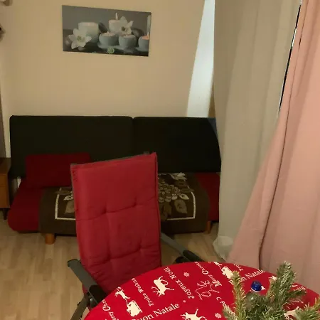 Schoene Mit Balkon Non-smoking Apartment Klosterlechfeld