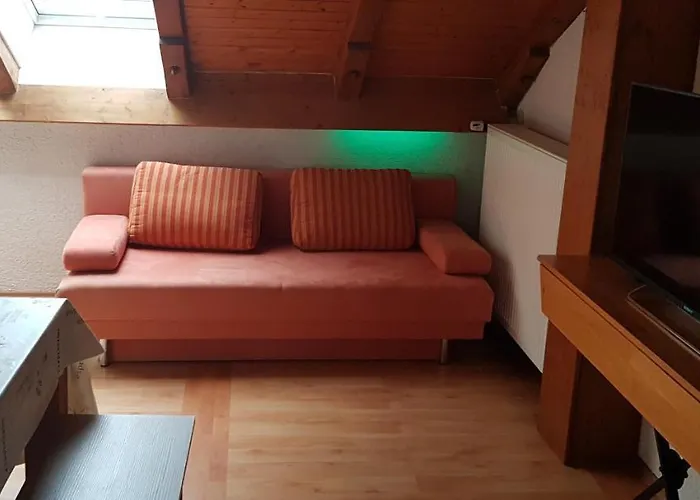 Schoene Mit Balkon Non-smoking